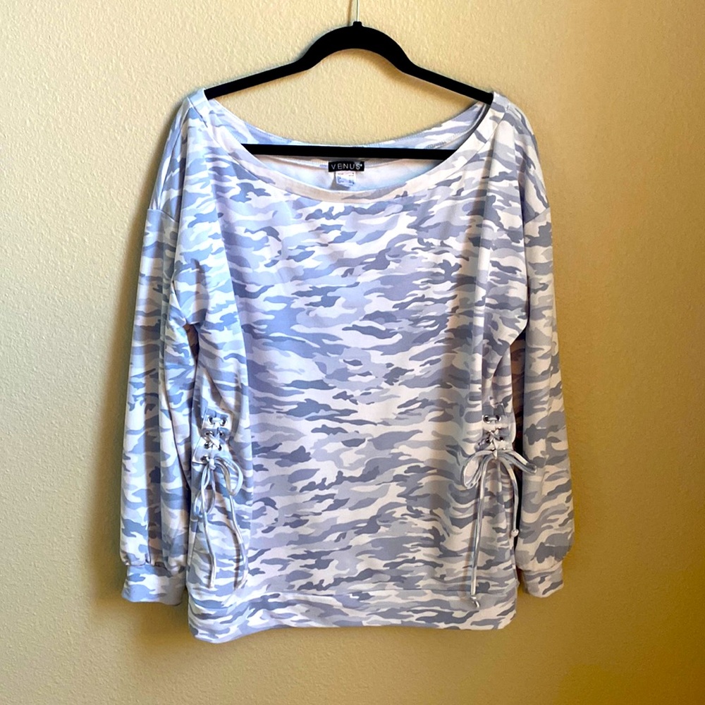 Venus Sweatshirt